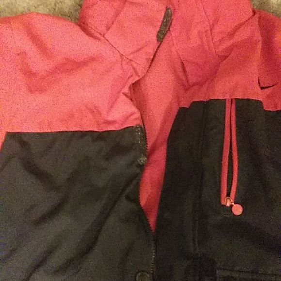 Nike coat - Picture 12 of 16